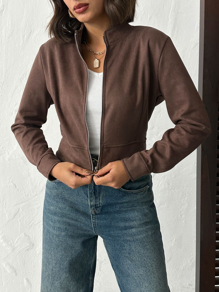 elegante bomberjacke mit reißverschluss damen damen bomberjacke braun elegant stylische bomberjacke damen outfit moderne bomberjacke damen