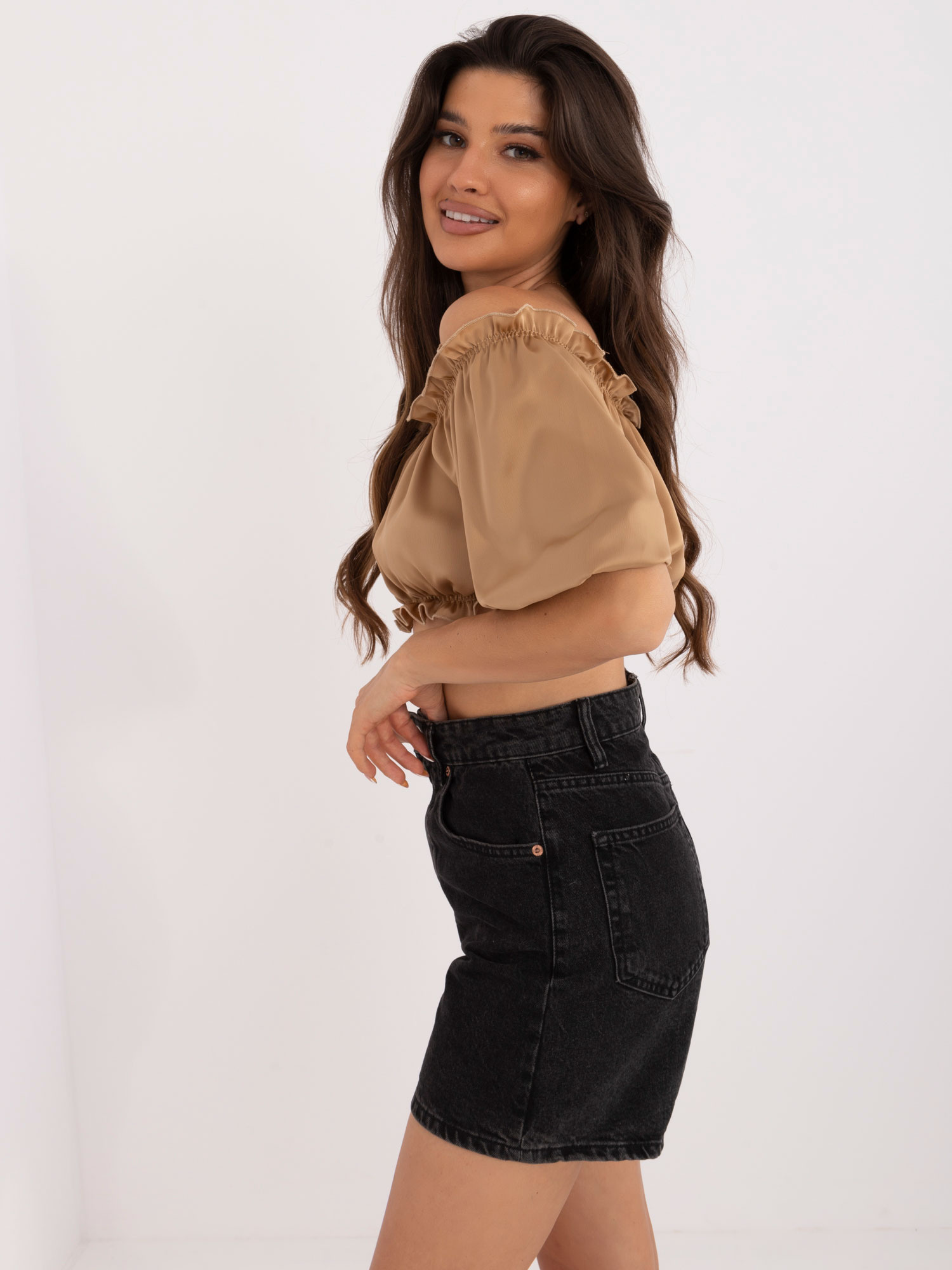 Elegante Damenbluse im spanischen Stil Damenmode