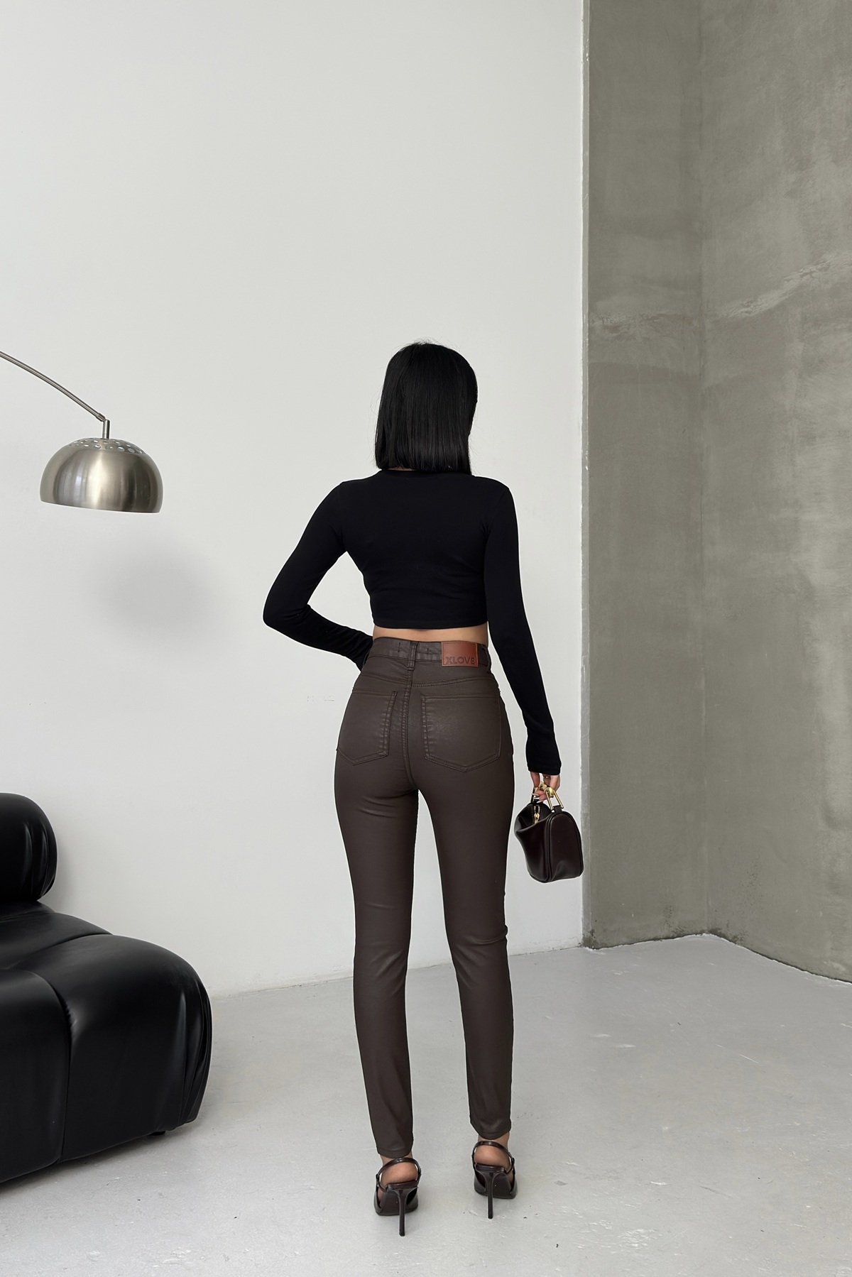 Elegante Slim Hose mit hoher Taille Rückansicht